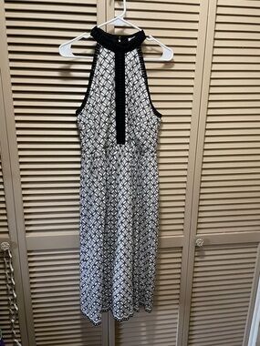 Sleeveless Black & White Halter Midi Dress with Crochet Trim